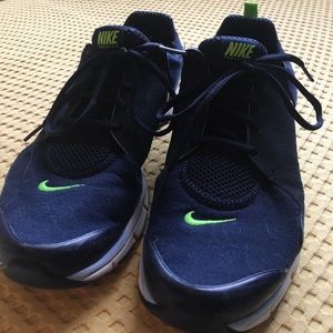 Nike Women’s Size 9 Running Shoe